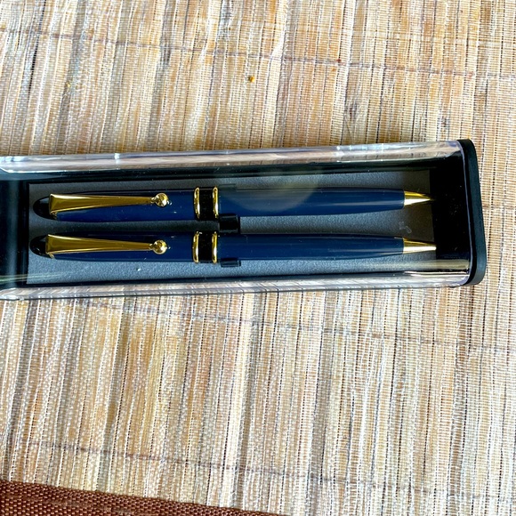 Pen Set of 2 - Picture 2 of 2